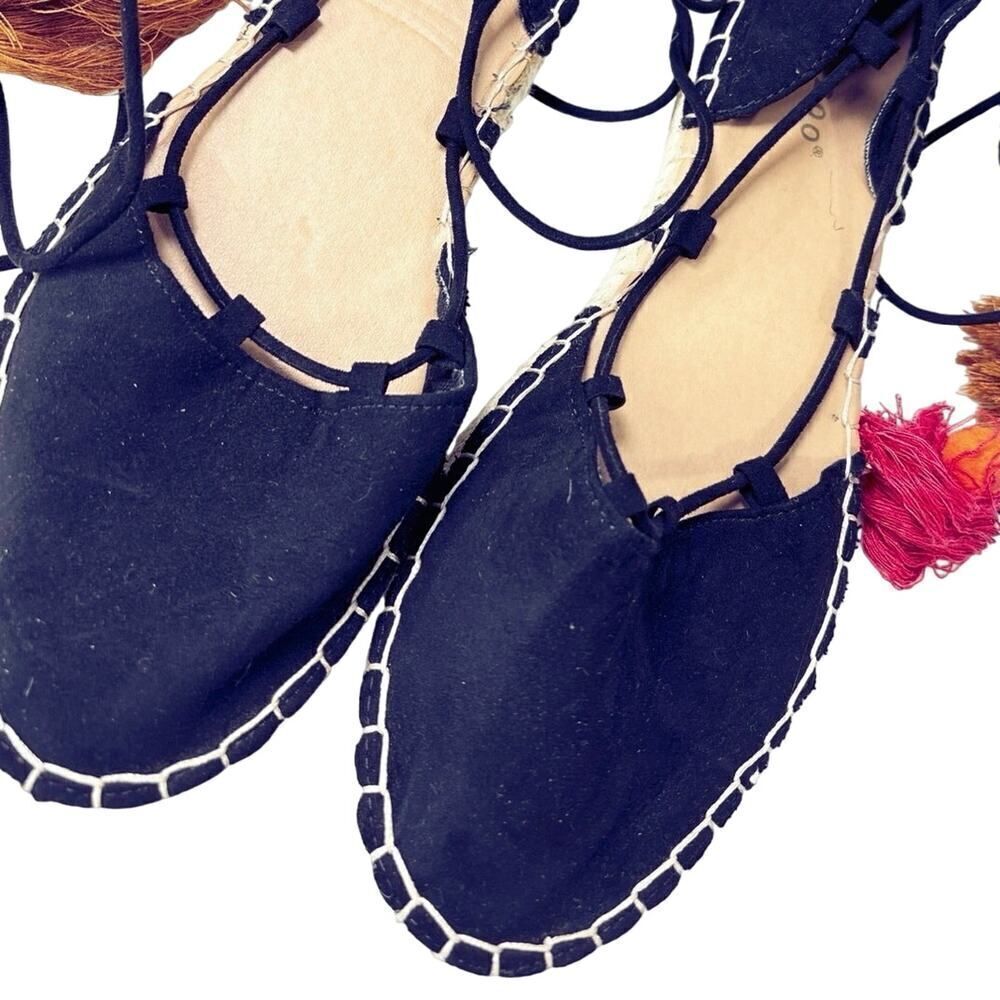 NWOT Bamboo Black Faux Suede Round Toe Lace Up Espadrille Flat Shoes Size 9 - Picture 2 of 5
